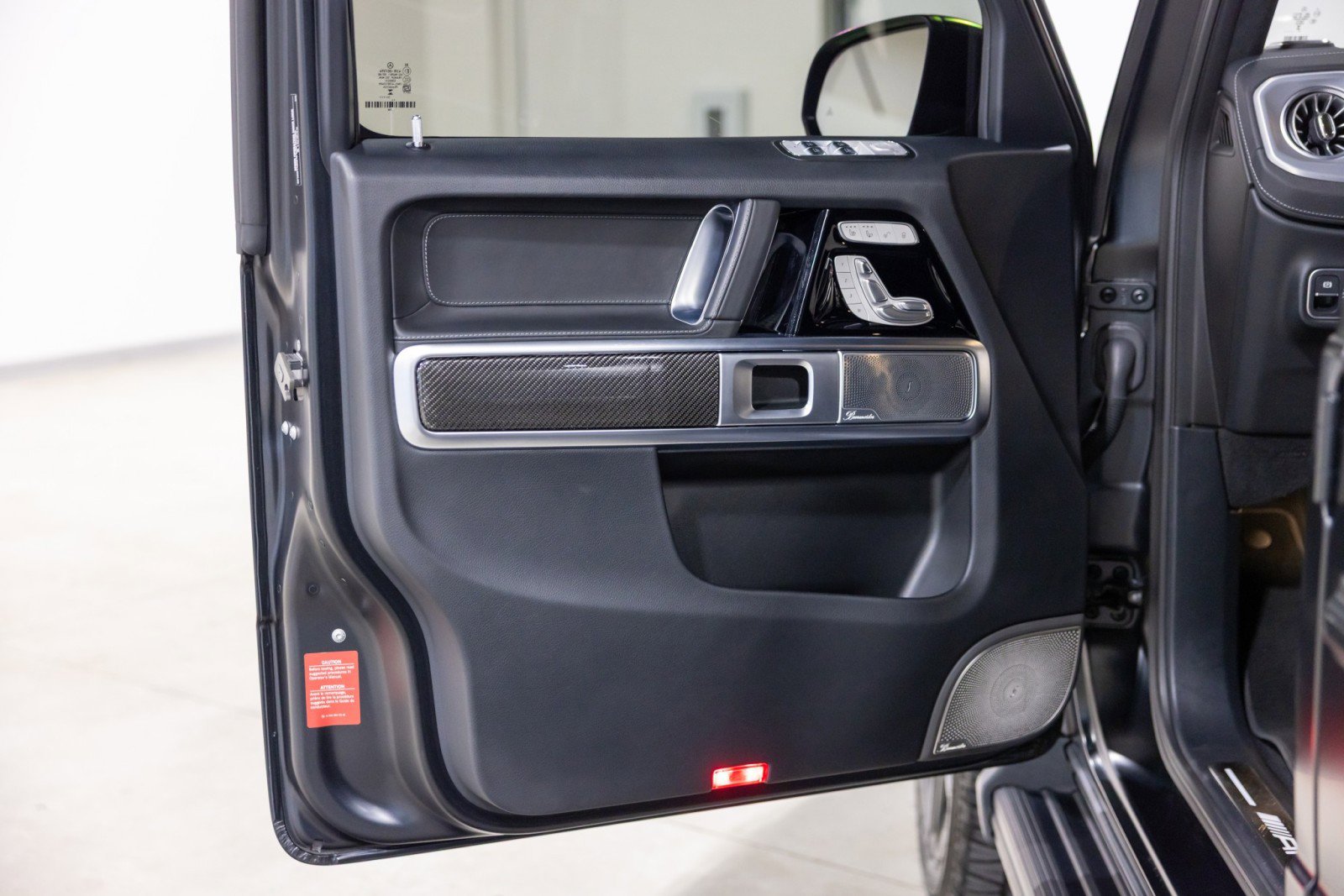 Used 2025 Mercedes-Benz G 63 AMG 4MATIC image 29