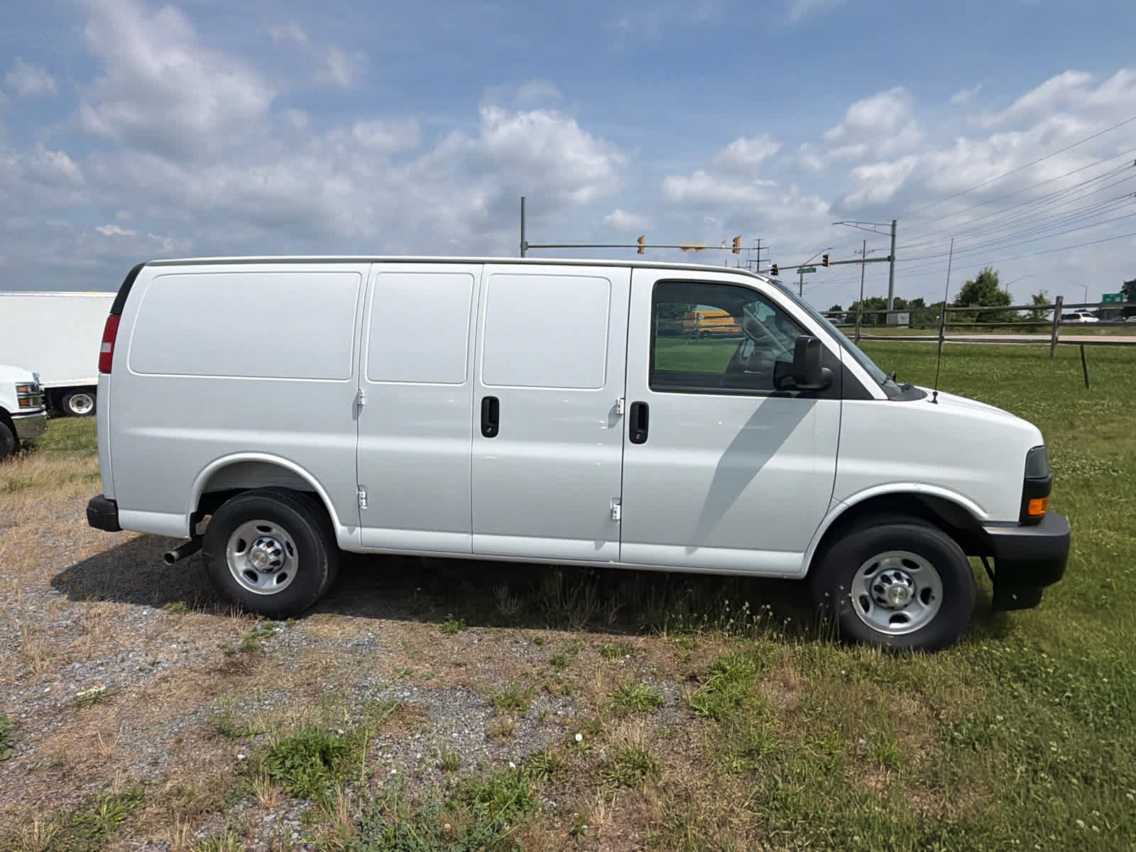 New 2026 Chevrolet Express 3500 w/ Driver Convenience Package RWD image 17