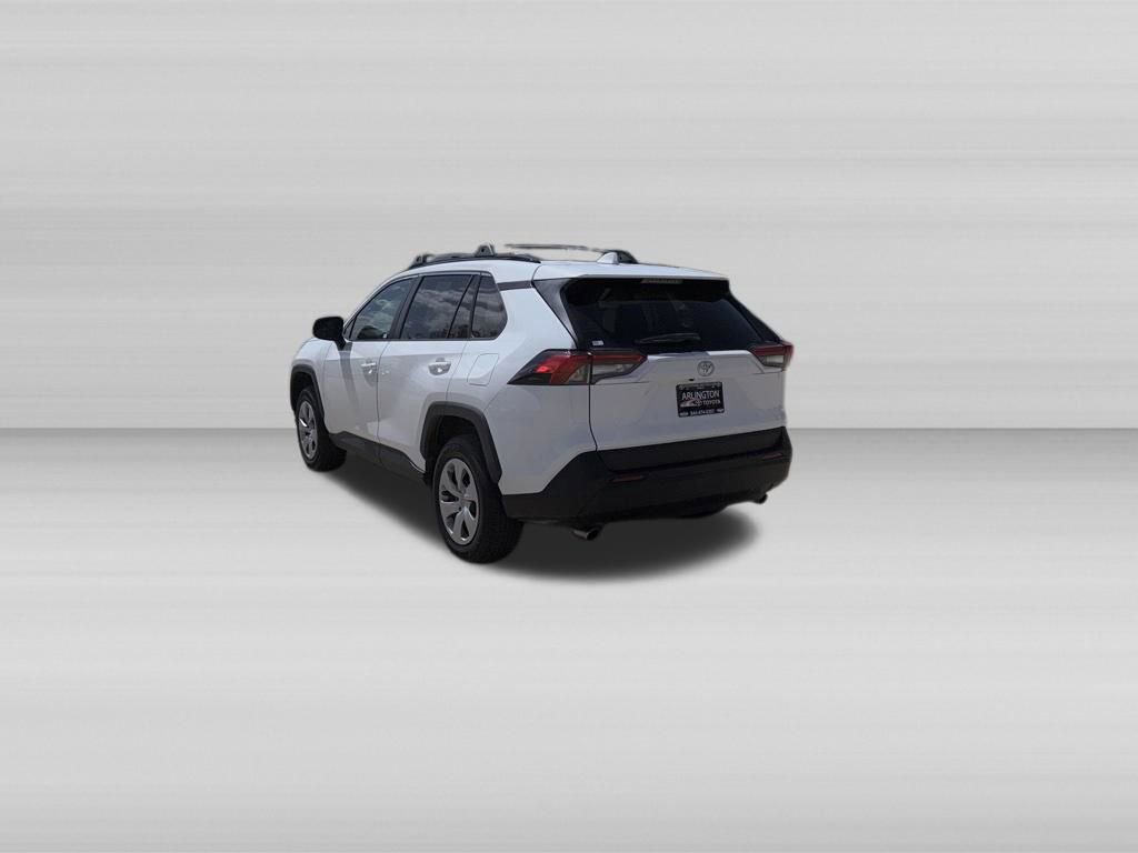 Used 2021 Toyota RAV4 LE FWD image 8