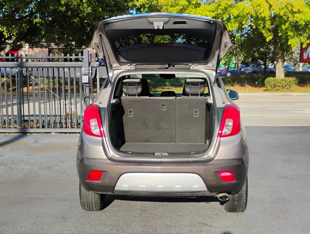 Used 2014 Buick Encore Convenience FWD image 57