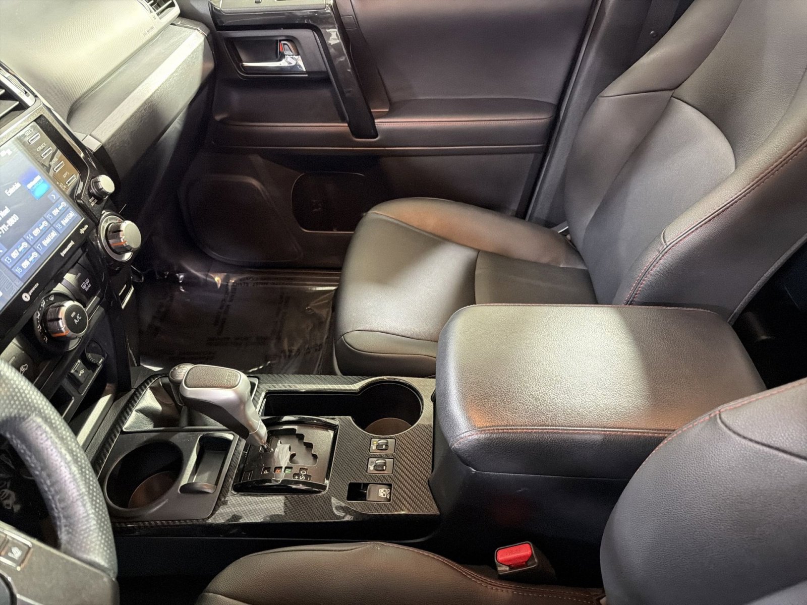 Used 2024 Toyota 4Runner TRD Off-Road Premium AWD/4WD image 52