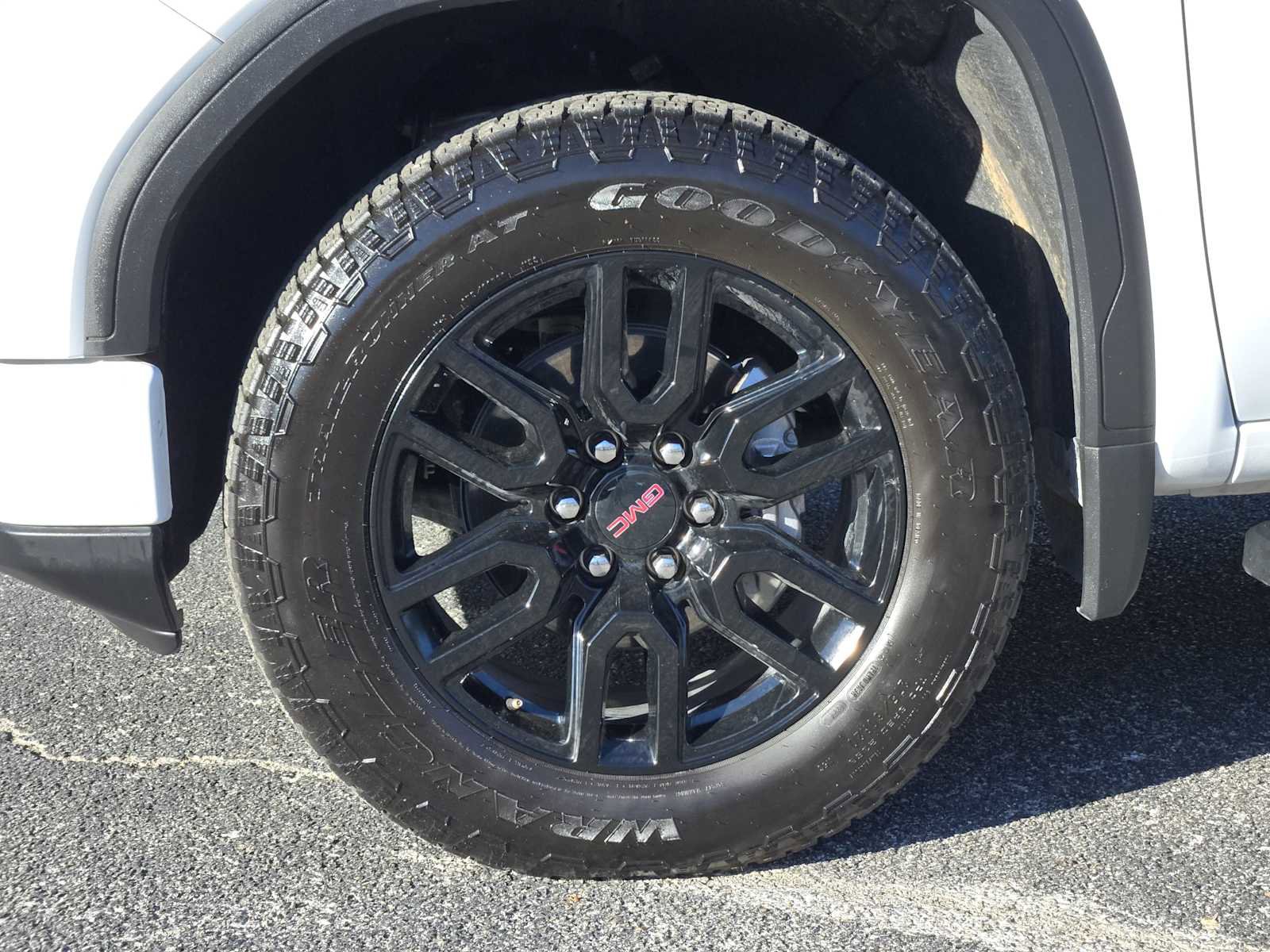 Certified 2025 GMC Sierra 1500 Elevation w/ Elevation Premium Package image 13