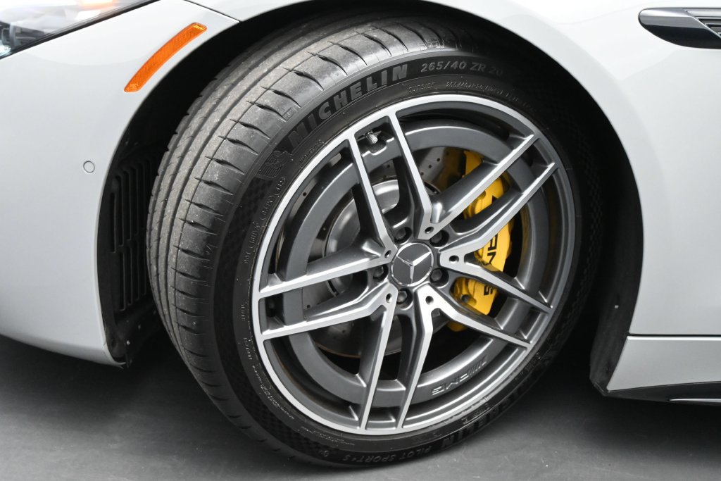 Used 2022 Mercedes-Benz SL 63 AMG 4MATIC image 19