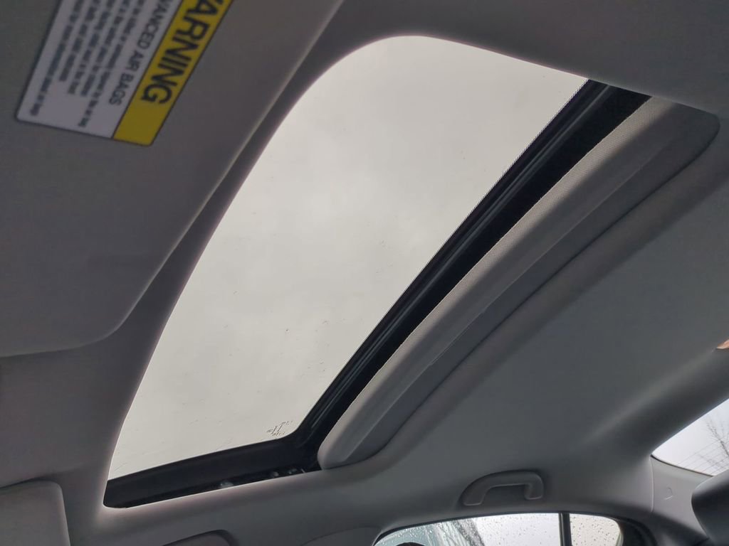 Used 2022 Acura ILX w/ Premium Package image 19