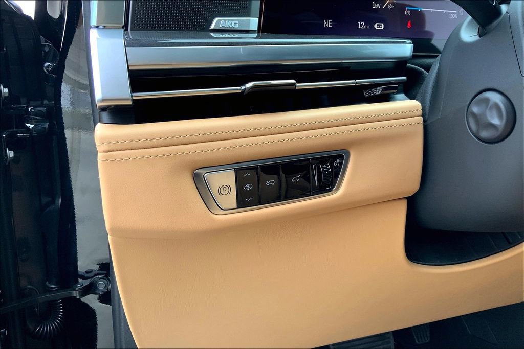 New 2025 Cadillac Escalade IQ Luxury 2 image 19