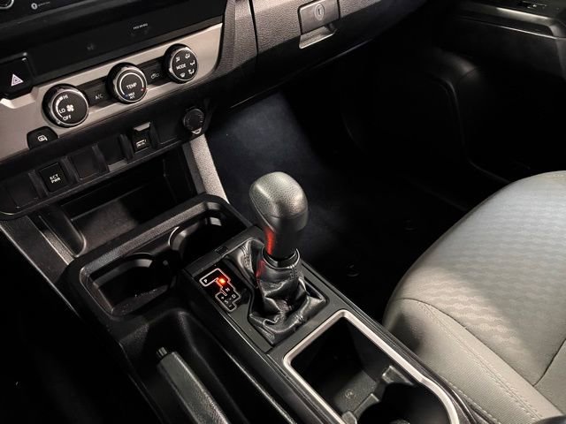 Used 2021 Toyota Tacoma SR w/ SR Convenience Package RWD image 29