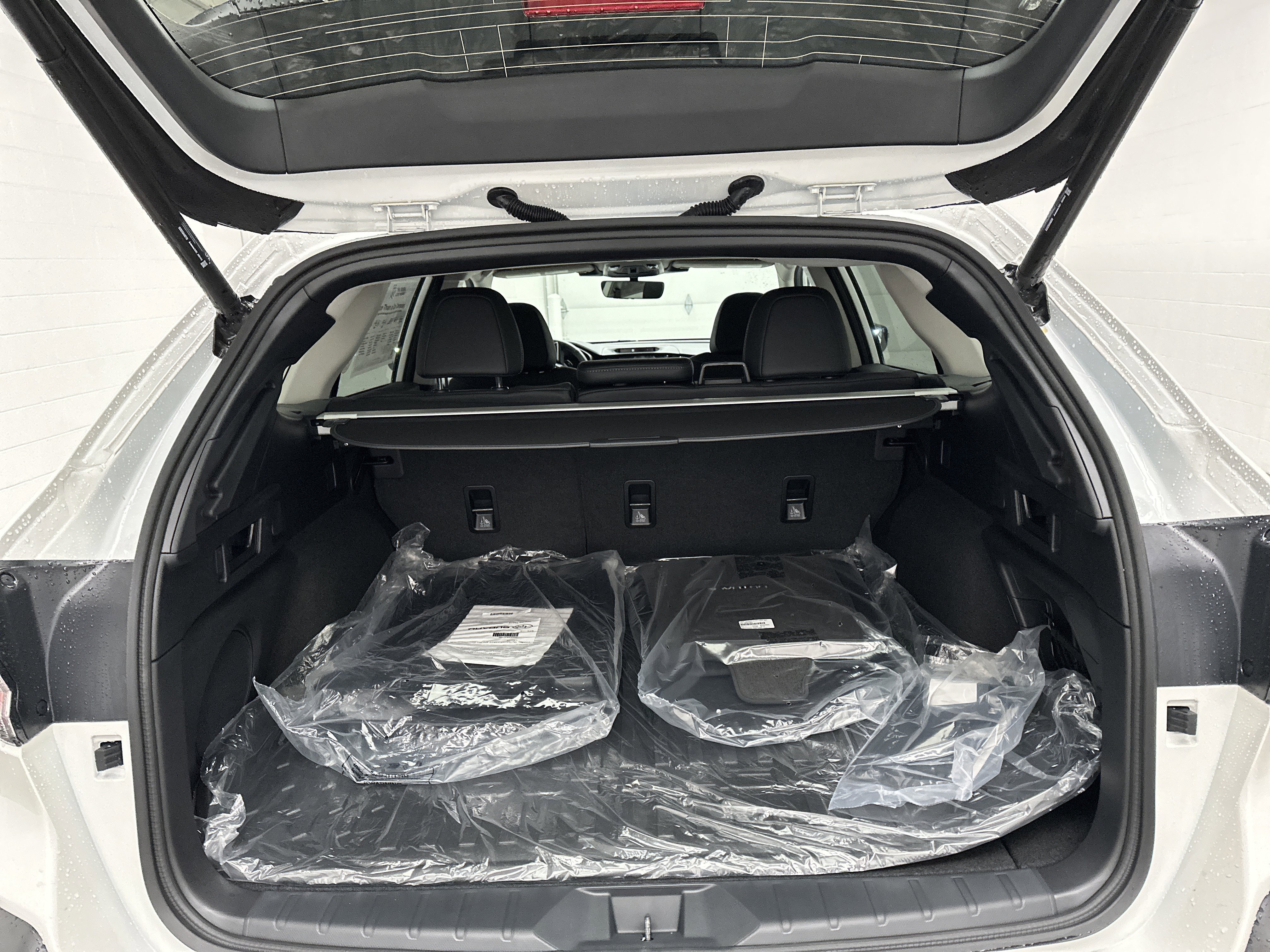 New 2025 Subaru Outback Limited image 14