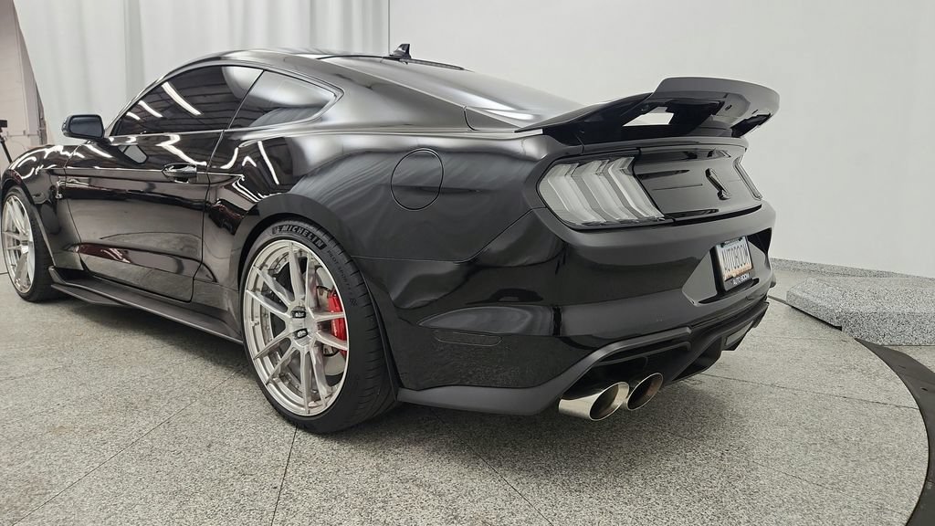 Used 2020 Ford Mustang Shelby GT500 w/ Technology Package RWD image 18