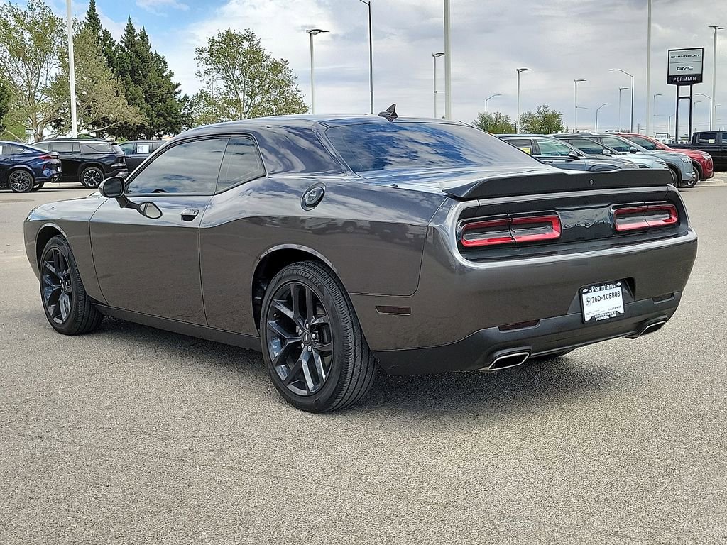 Used 2021 Dodge Challenger SXT w/ Blacktop Package image 7
