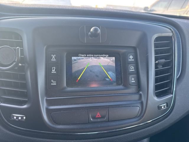 Used 2015 Chrysler 200 S w/ Comfort Group image 8