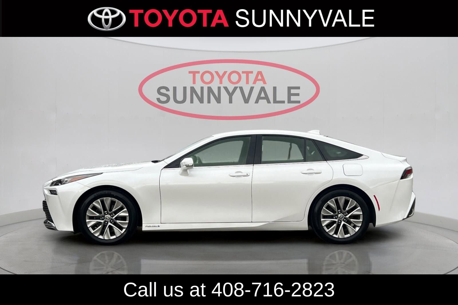 Certified 2022 Toyota Mirai XLE w/ Advanced Technology Package image 6