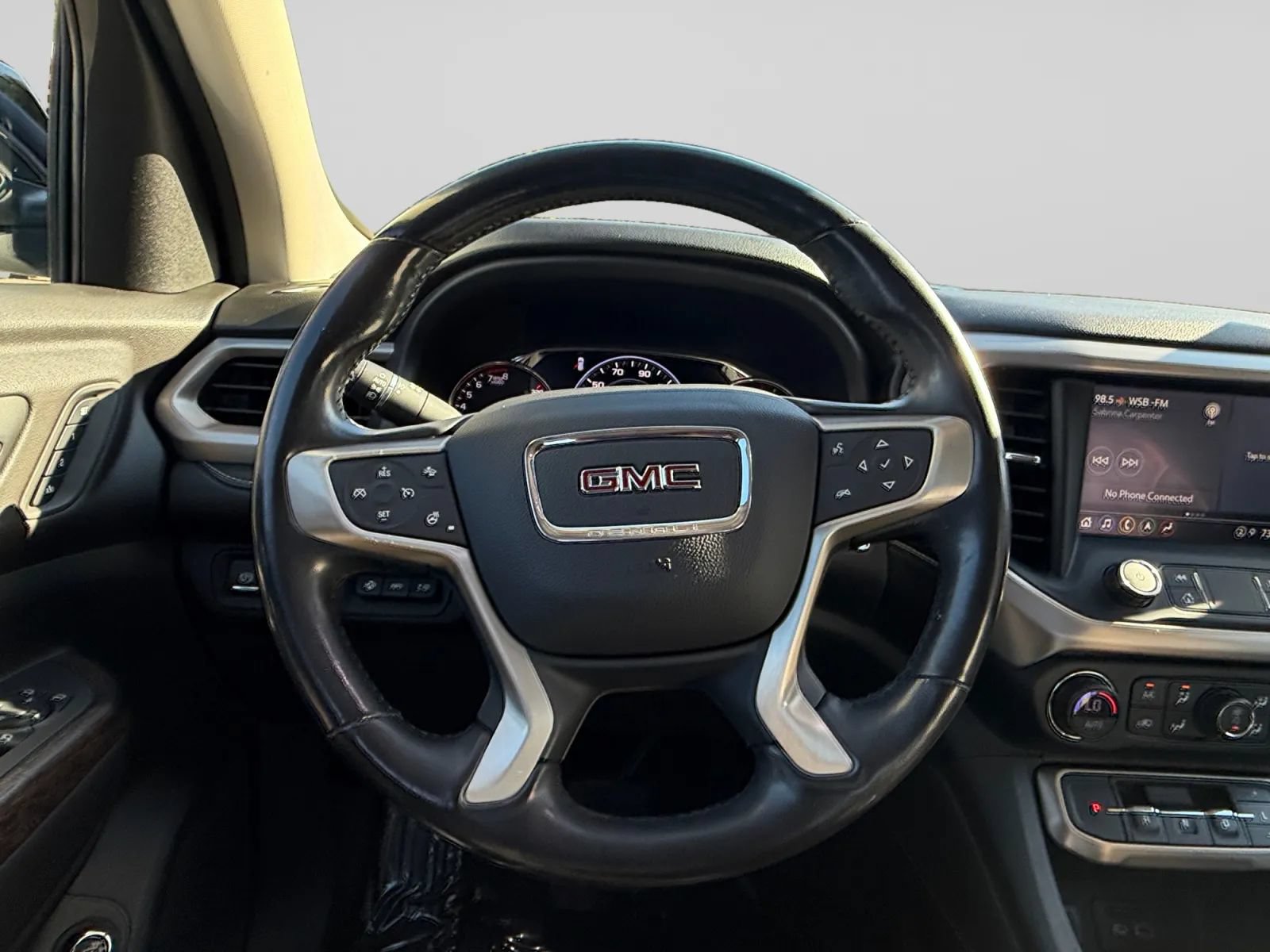 Used 2021 GMC Acadia Denali w/ Denali Ultimate Package AWD/4WD image 20