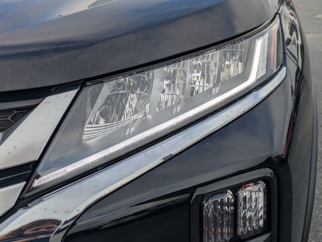 Used 2025 Mitsubishi Outlander Sport AWD image 9