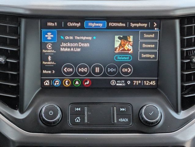 Used 2021 GMC Acadia AT4 AWD/4WD image 18