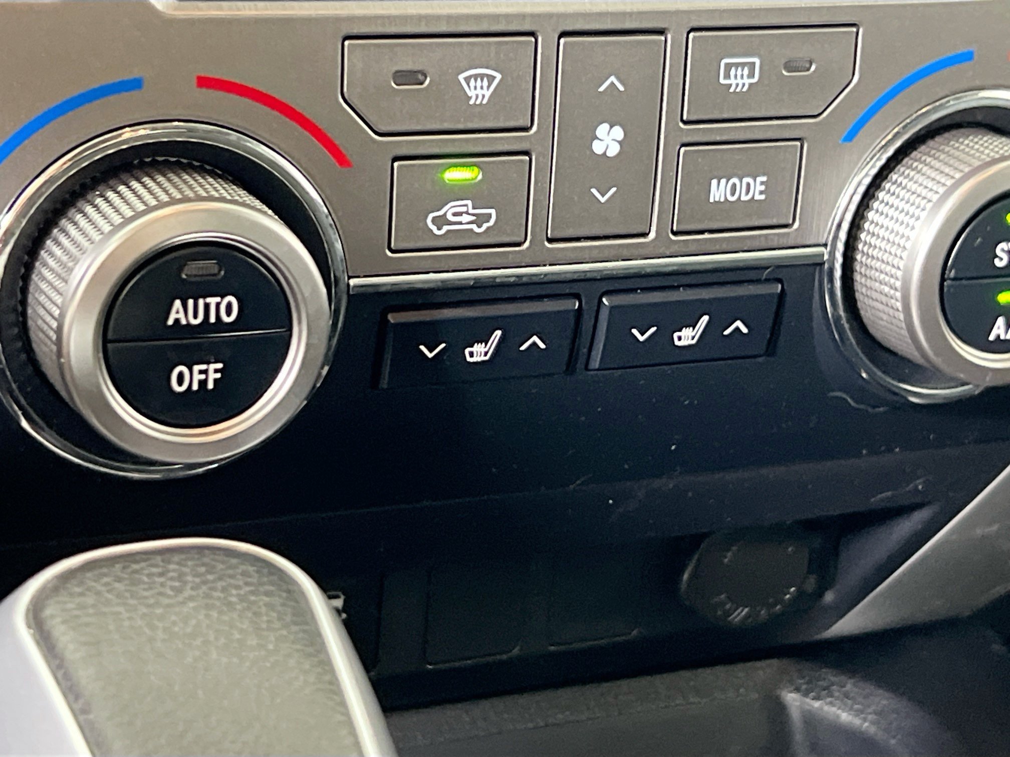 Used 2021 Toyota Tundra TRD Pro AWD/4WD image 21