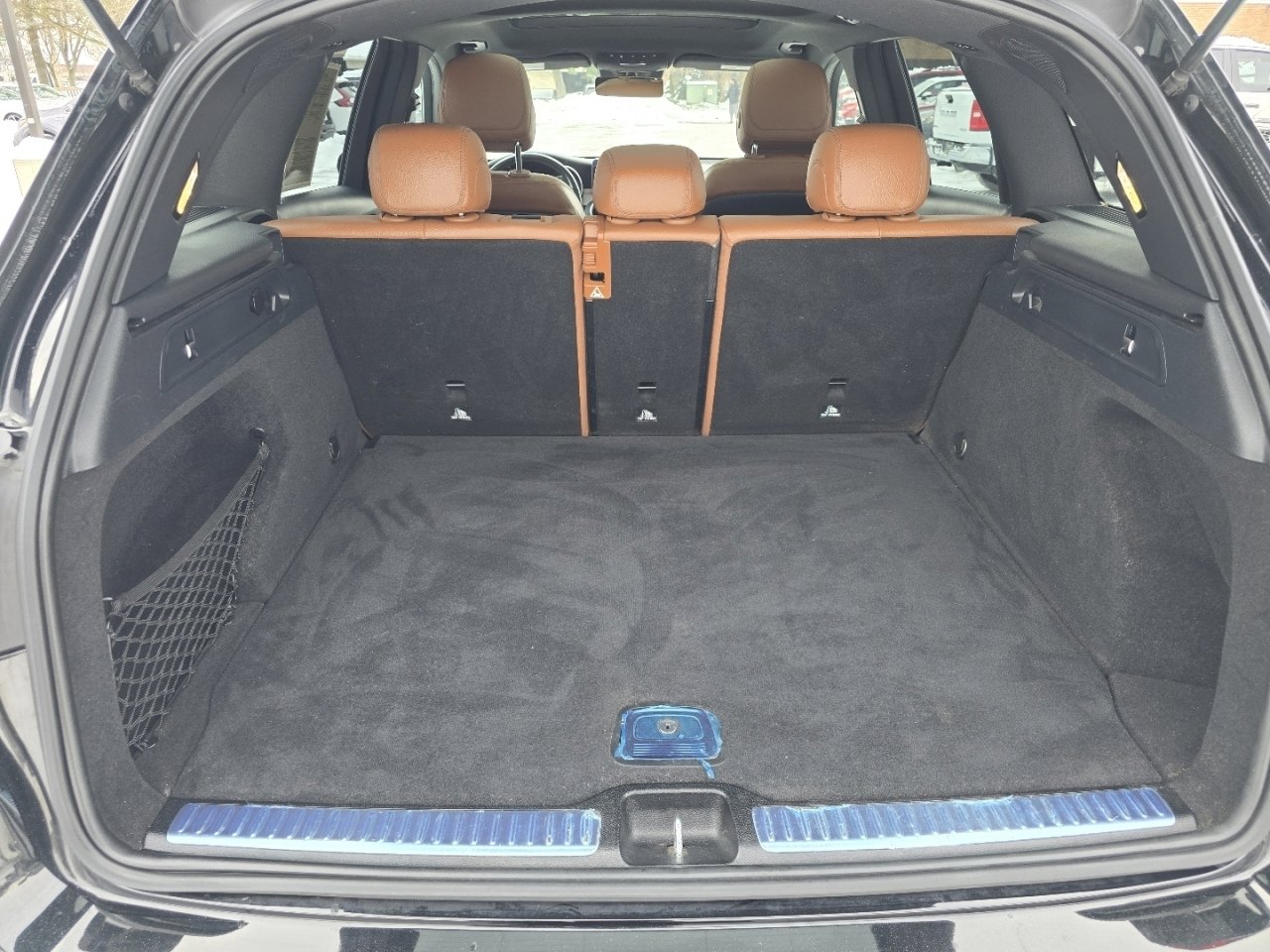 Used 2022 Mercedes-Benz GLC 300 4MATIC SUV image 21