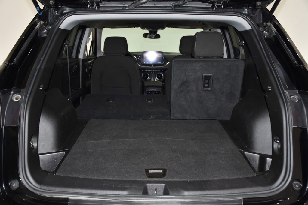 Used 2025 Chevrolet Blazer LT image 28