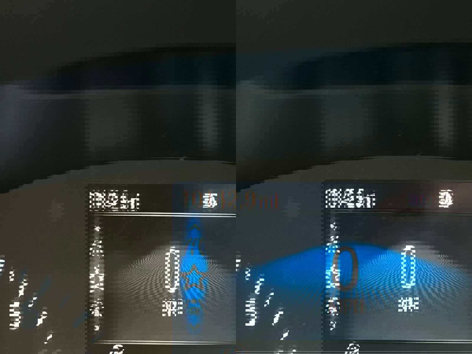 Used 2022 Ford Escape SE w/ Cold Weather Package image 6