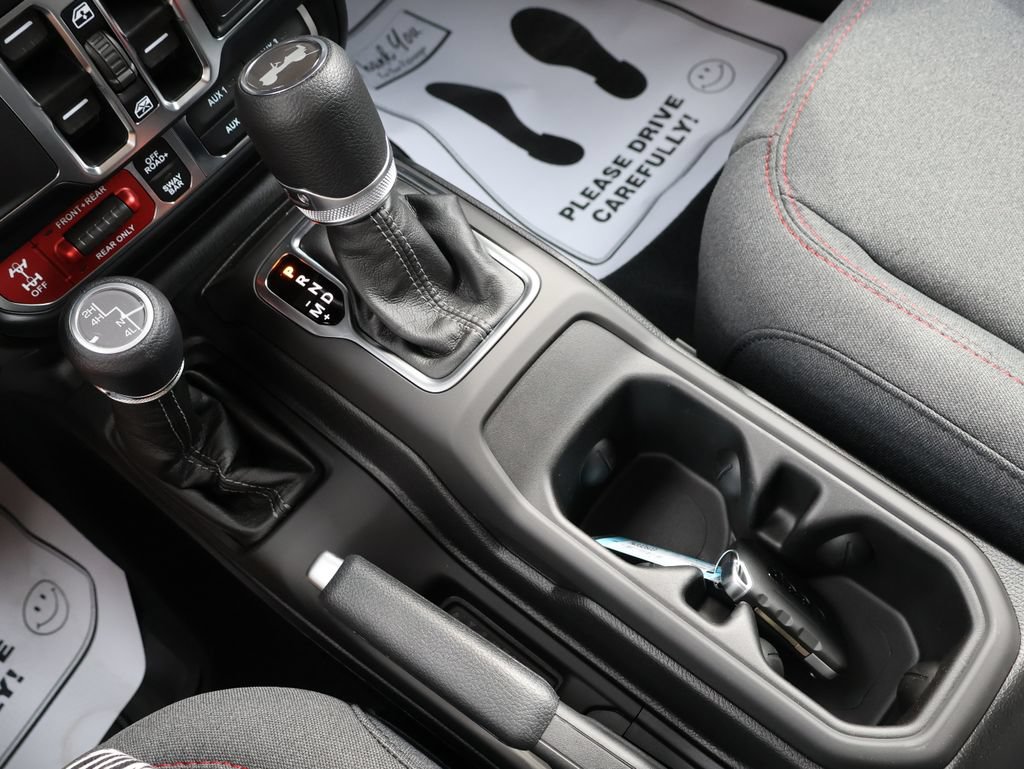 New 2026 Jeep Wrangler Unlimited Rubicon AWD/4WD image 38
