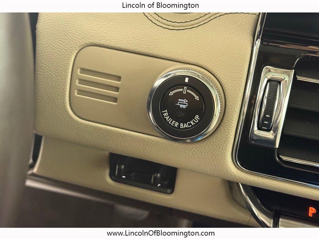 Certified 2024 Lincoln Navigator L Reserve AWD/4WD image 47