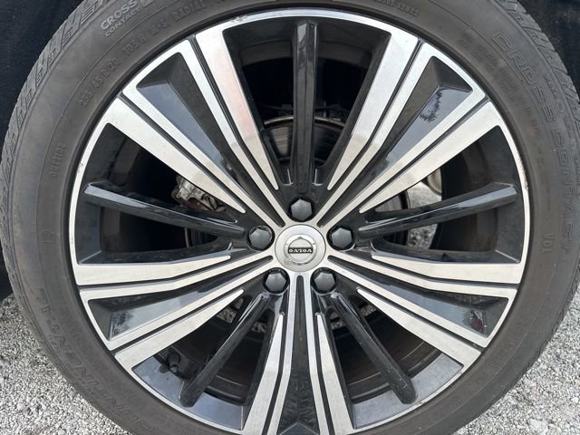 Used 2023 Volvo XC60 B5 Plus w/ Climate Package AWD/4WD image 8