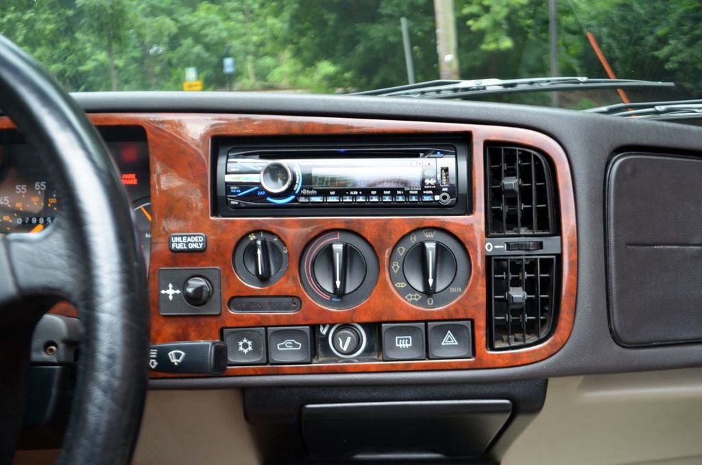 Used 1994 Saab 900 Turbo image 37