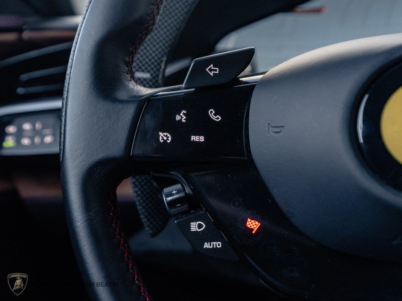 Used 2022 Ferrari SF90 Stradale image 31