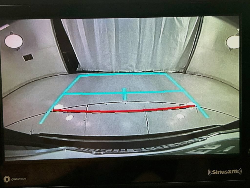 Used 2020 Toyota C-HR XLE FWD image 14
