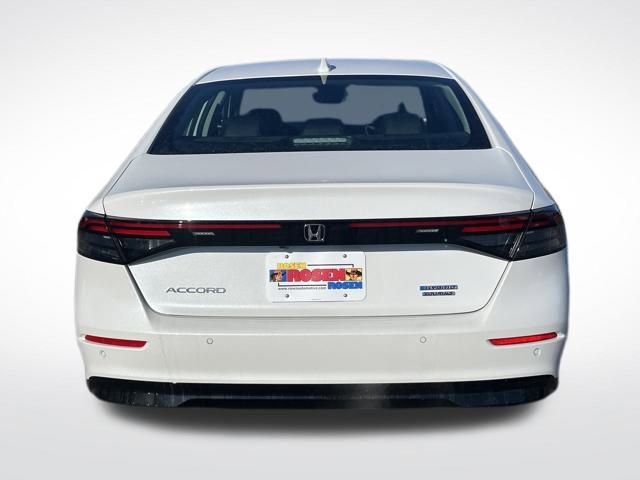New 2026 Honda Accord Touring image 4