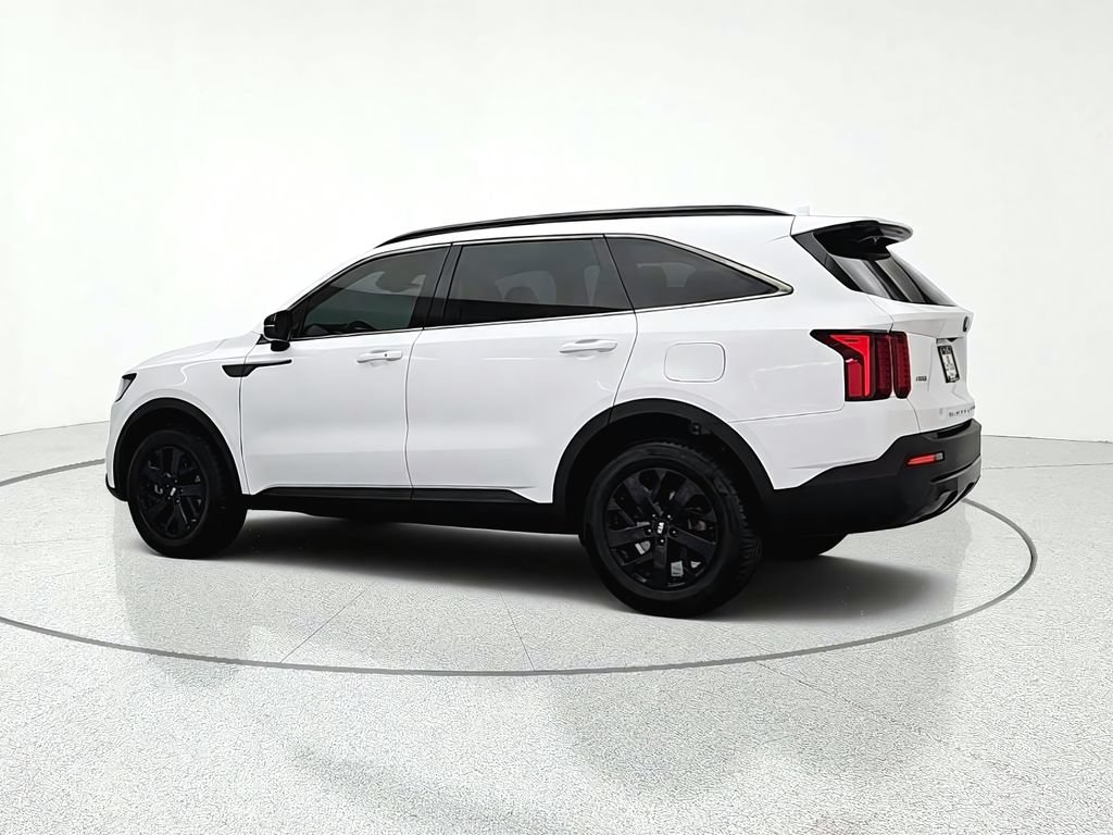 Used 2021 Kia Sorento S w/ Panoramic Sunroof Package AWD/4WD image 5