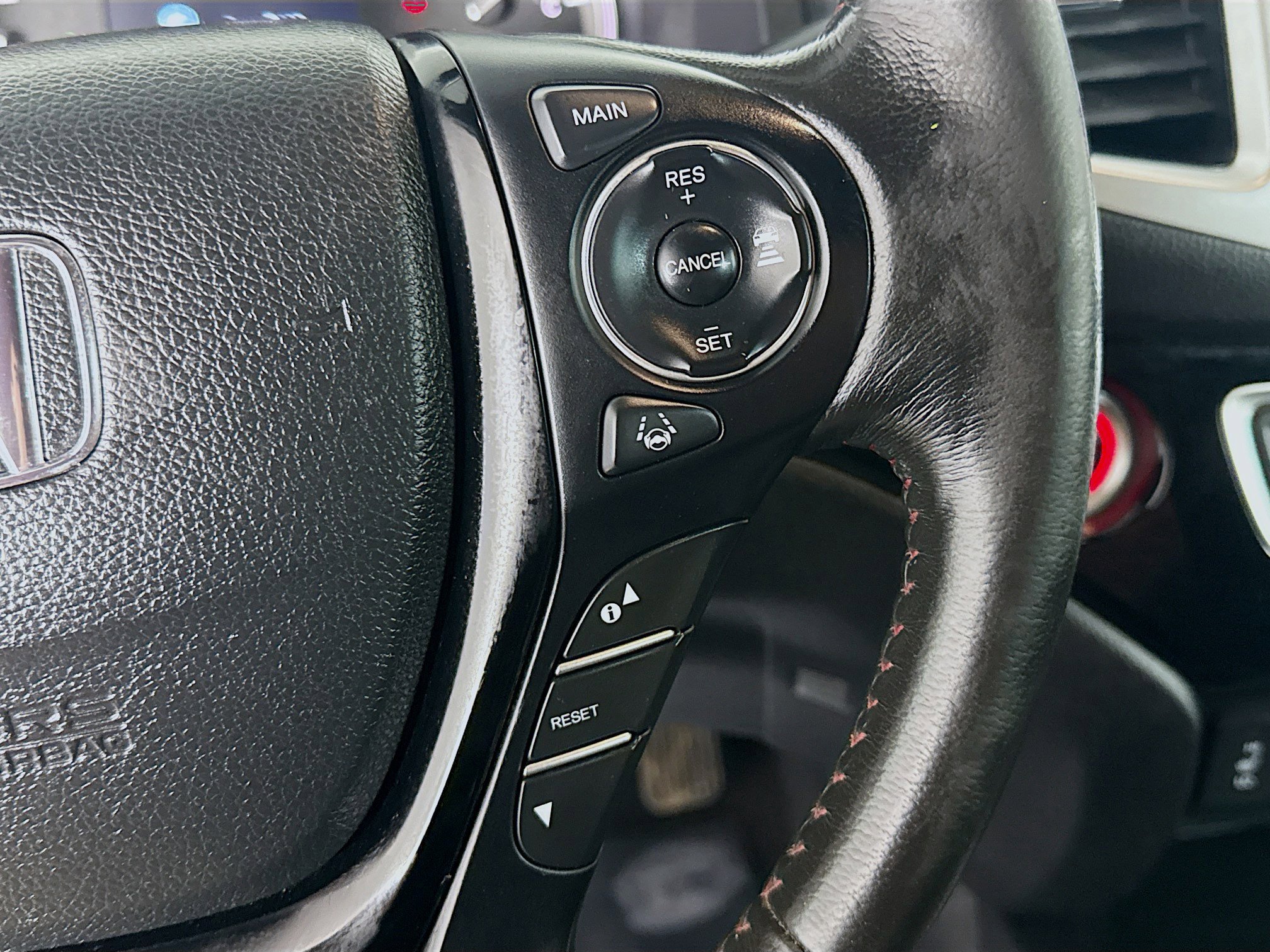 Used 2017 Honda Ridgeline Black Edition image 15