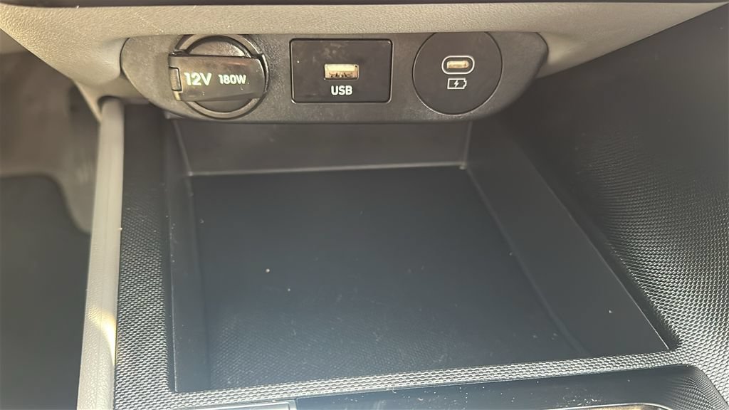 Certified 2024 Hyundai Elantra SEL FWD image 26