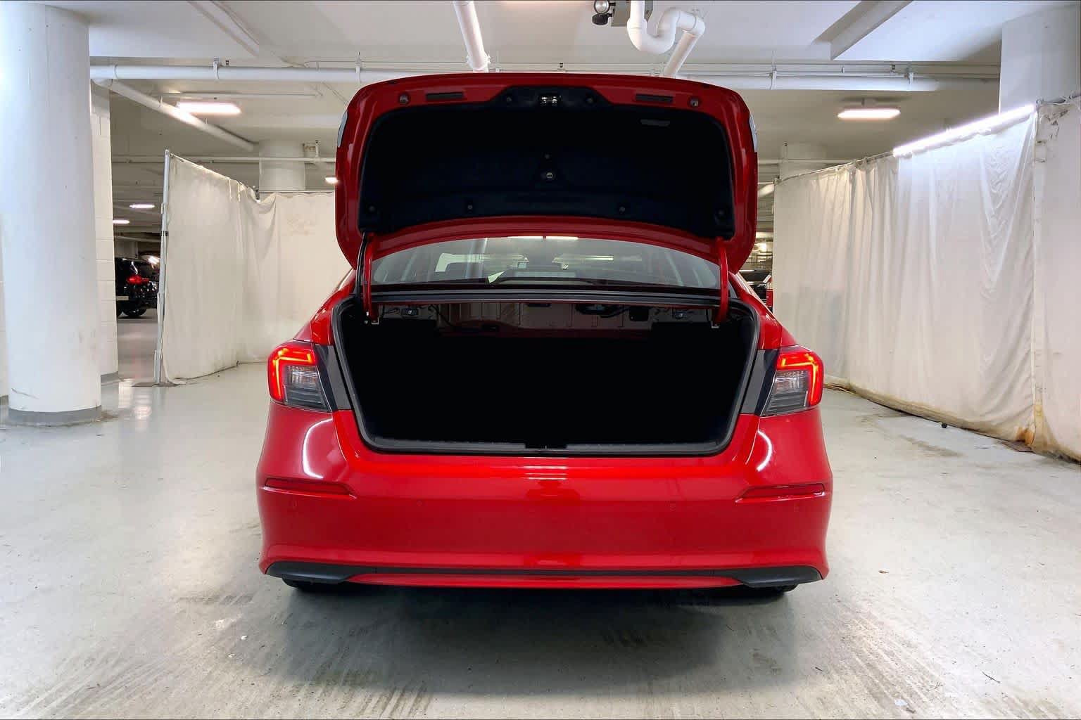 Used 2022 Honda Civic Touring image 35