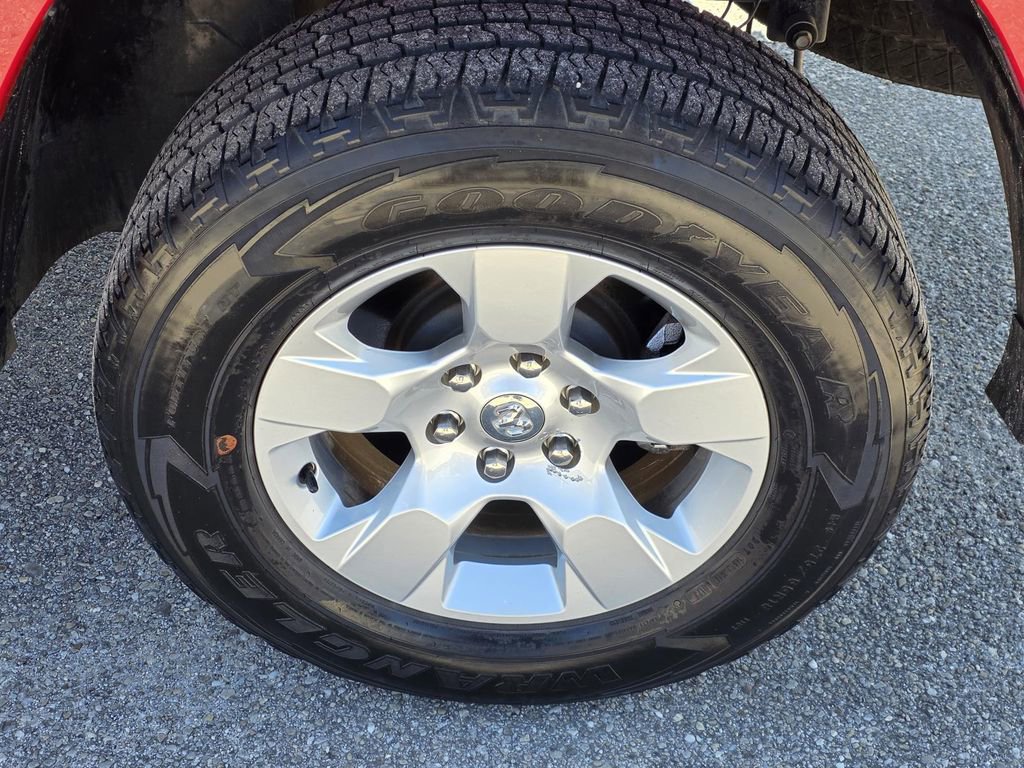 Used 2023 RAM 1500 Big Horn image 32