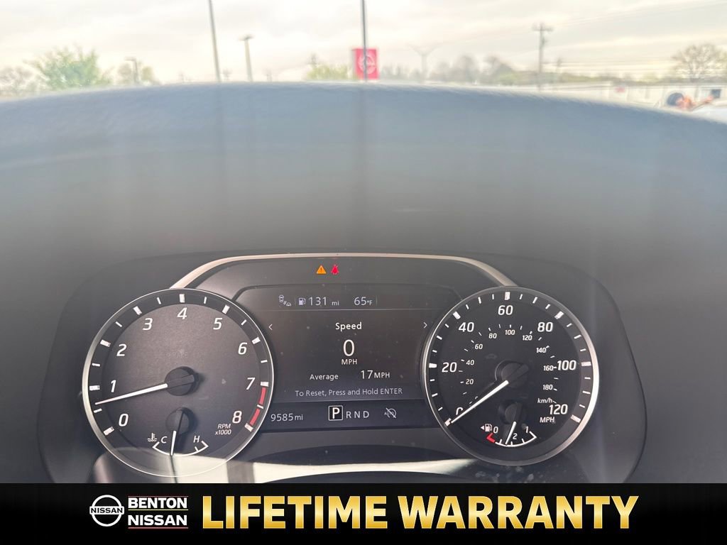 Certified 2024 Nissan Frontier SV w/ Technology Package image 13