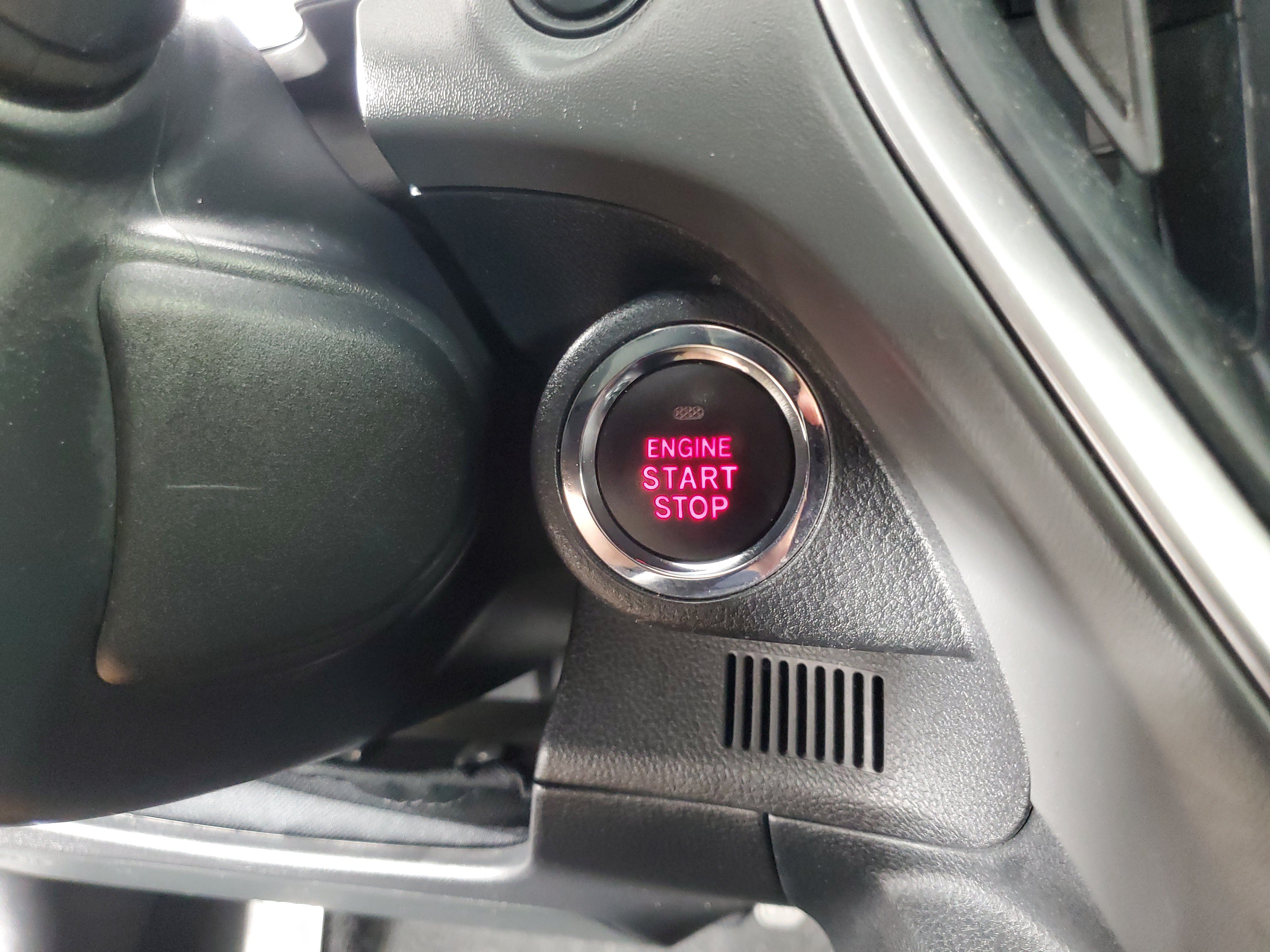 Used 2024 Subaru Crosstrek 2.0i Premium w/ Crosstrek Mirror Package AWD/4WD image 24