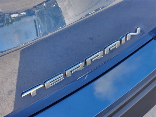 Used 2024 GMC Terrain SLE FWD image 9