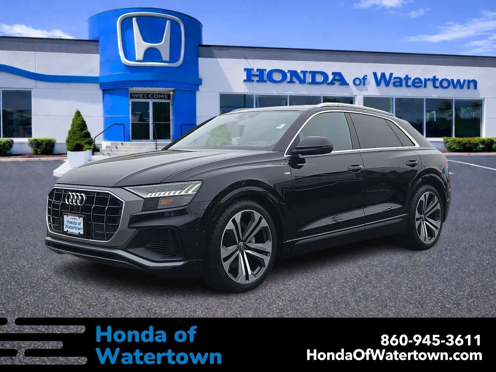Used 2019 Audi Q8 Prestige video 1