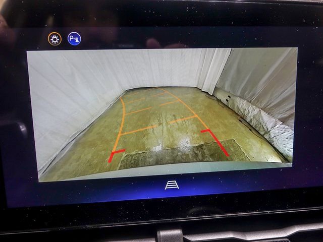 New 2026 Chevrolet Equinox LT w/ Convenience Package II image 18