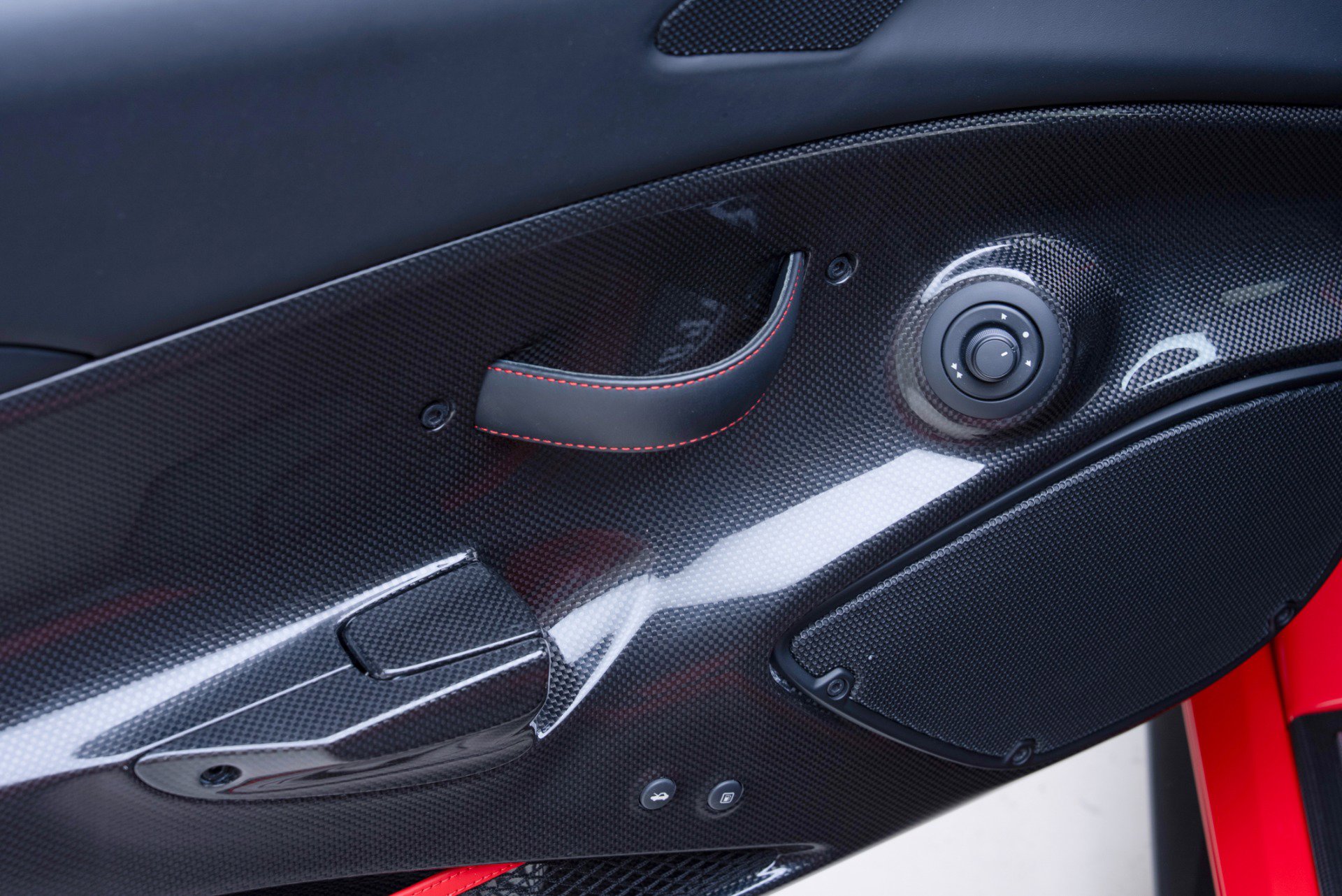 Used 2020 Ferrari 488 Pista Coupe RWD image 58