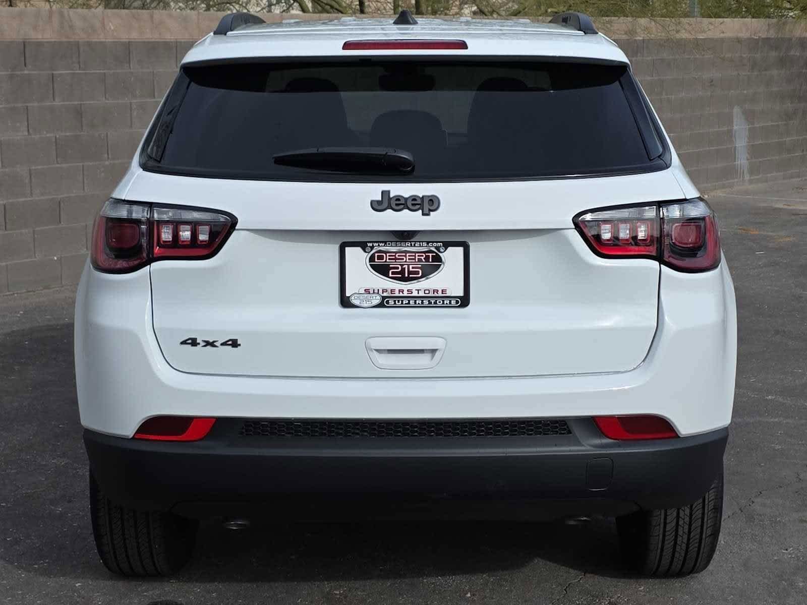 New 2026 Jeep Compass Latitude AWD/4WD image 16