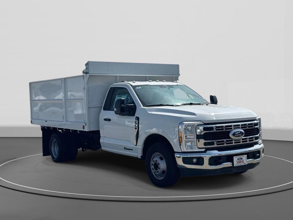 New 2025 Ford F350 XL w/ XL Chrome Package RWD image 4