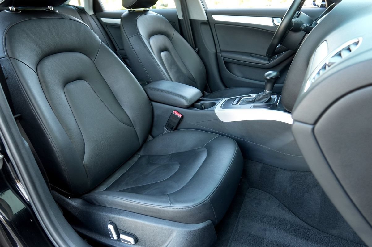 Used 2016 Audi A4 2.0T Premium w/ Convenience Plus Package FWD image 8