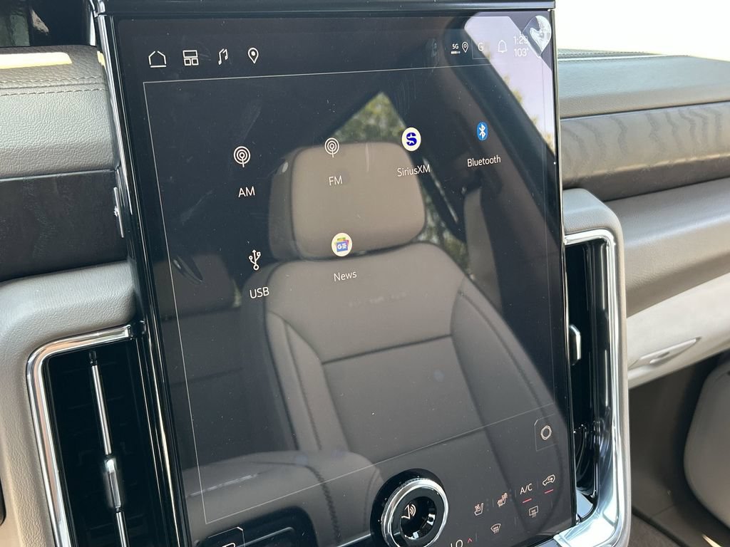 New 2026 GMC Yukon Denali AWD/4WD image 13