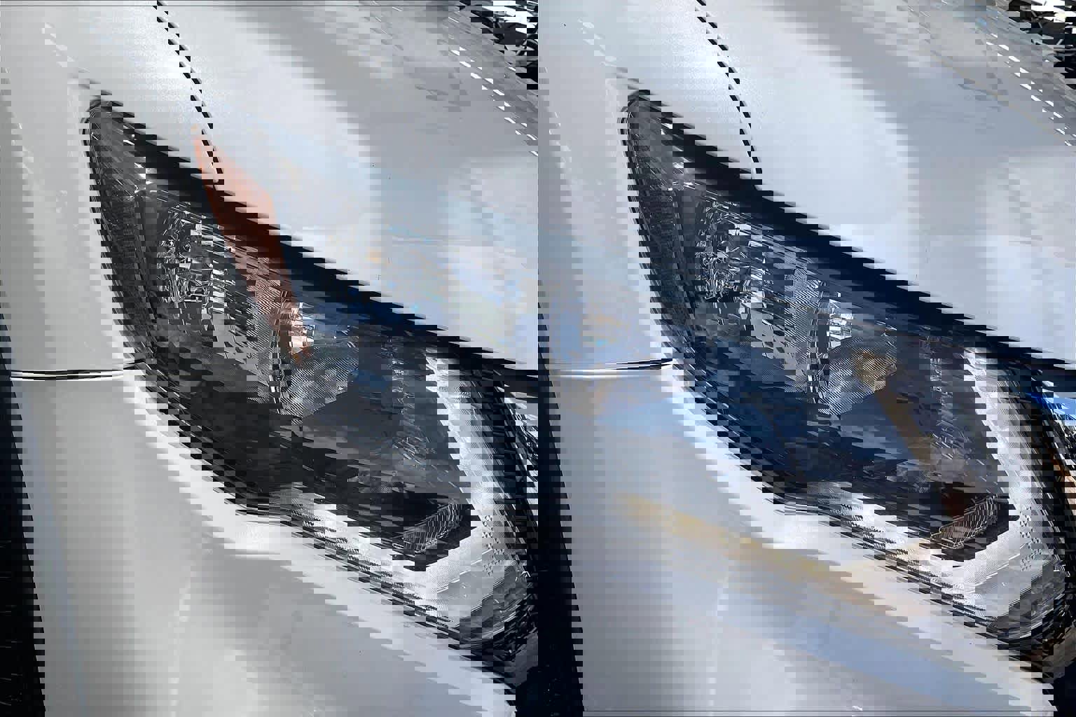 Used 2018 Nissan Rogue SV w/ Premium Package image 27