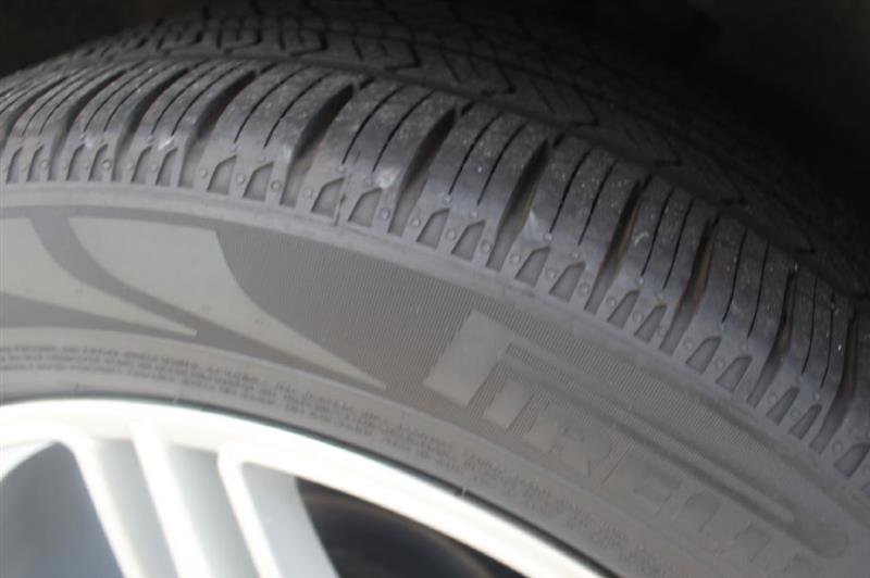 Used 2016 Porsche Macan S image 36