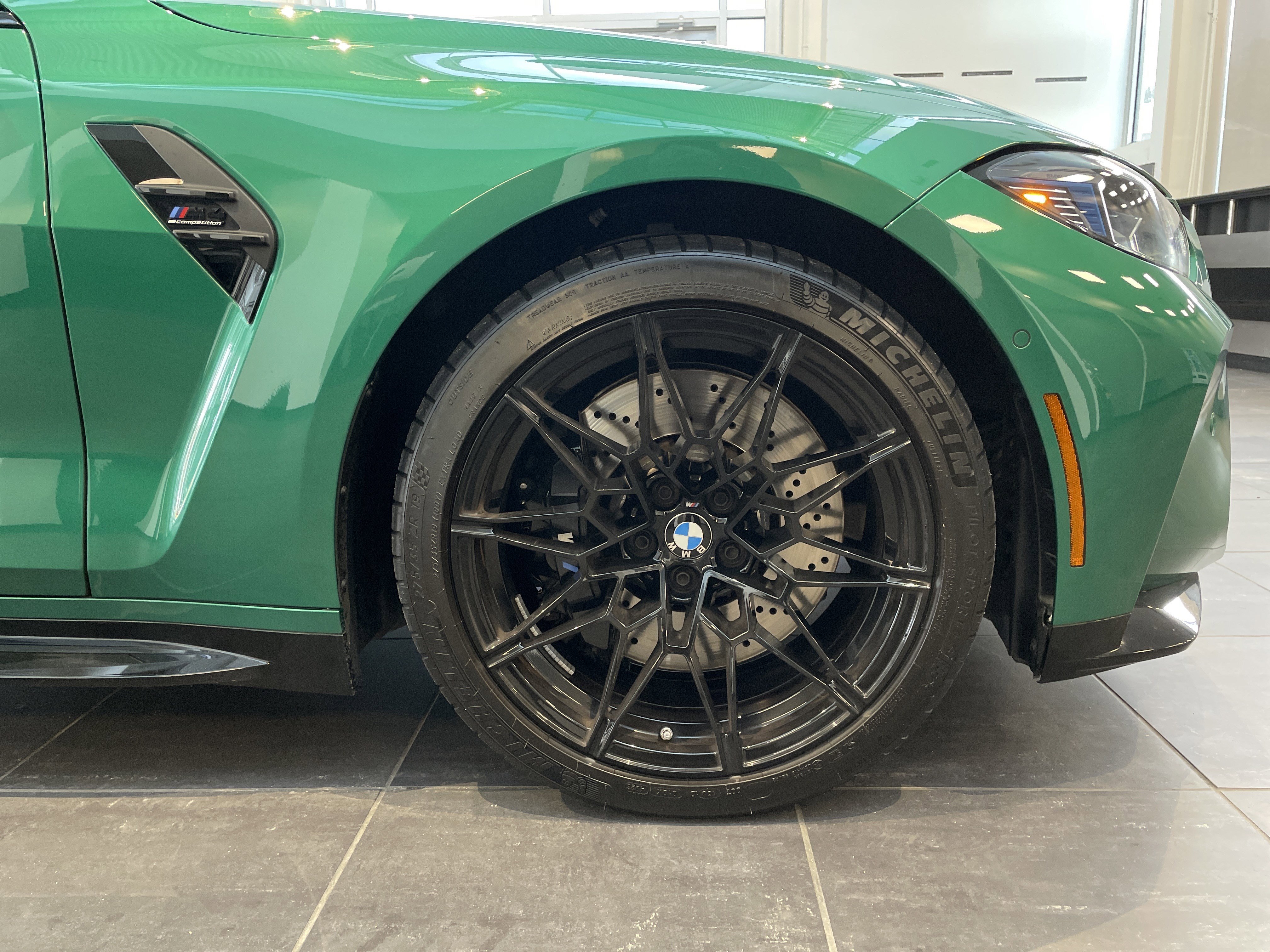 Used 2025 BMW M4 xDrive Competition w/ Executive Package image 12