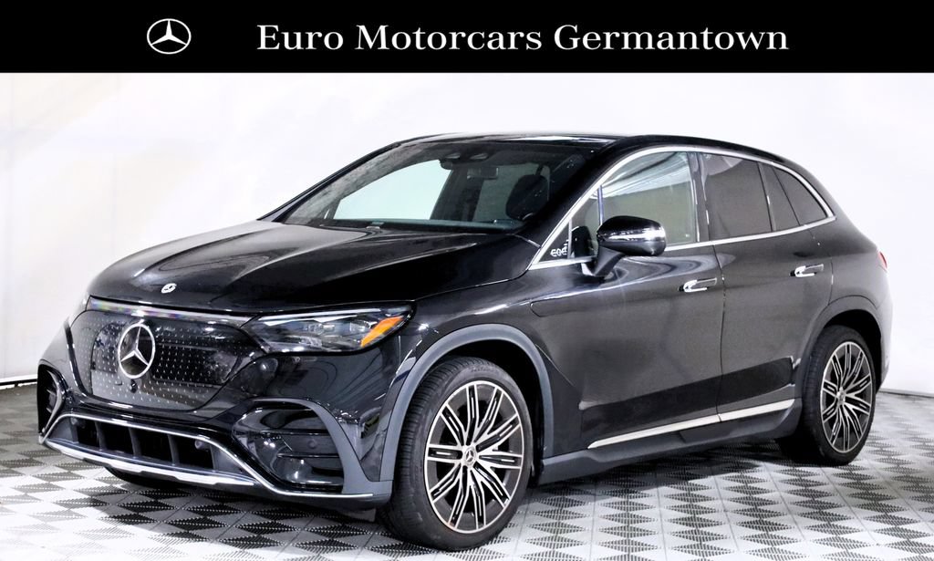 Used 2023 Mercedes-Benz EQE 350+ 4MATIC SUV image 3