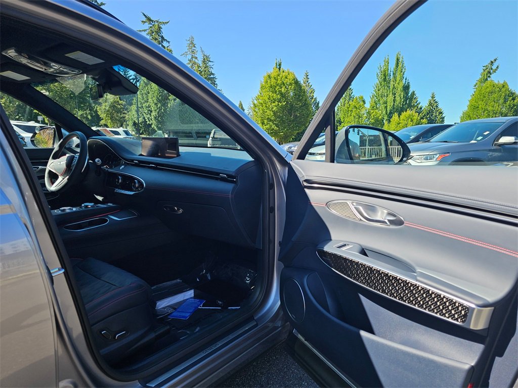 Used 2025 Genesis GV70 3.5T Sport w/ Sport Prestige Package image 12