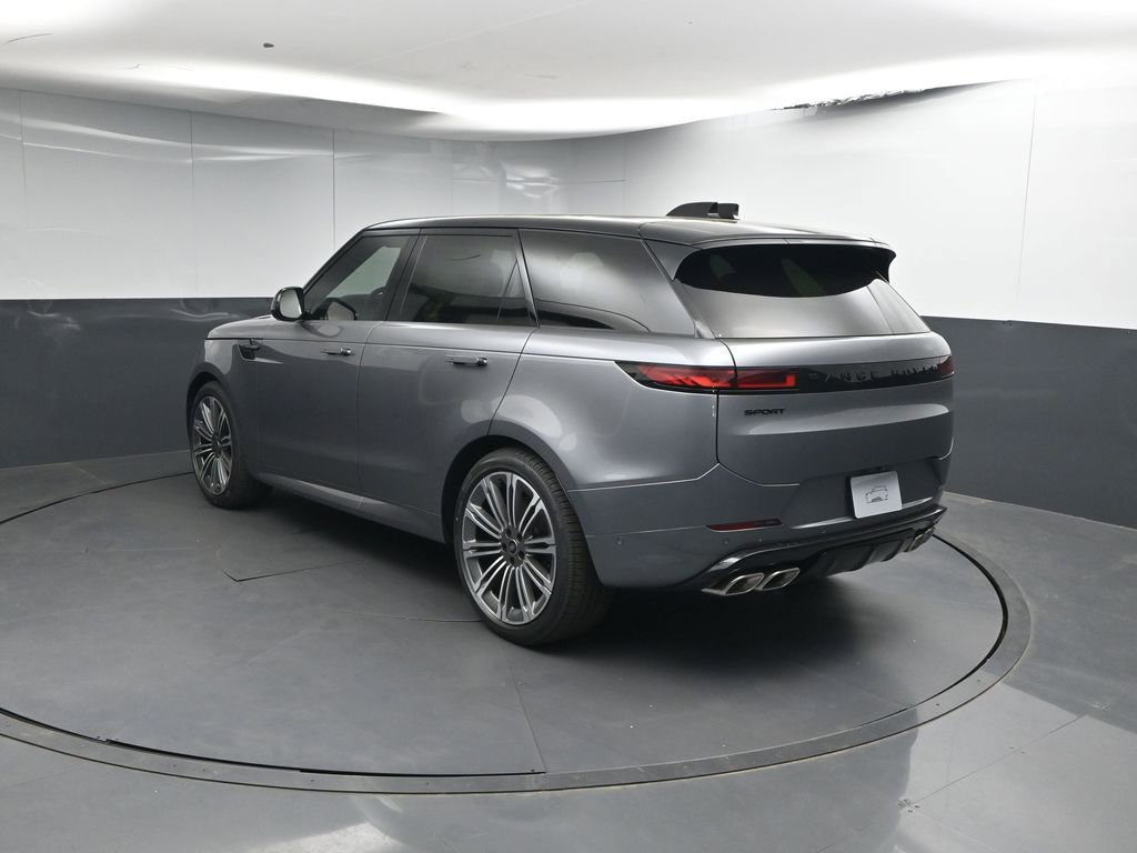 New 2025 Land Rover Range Rover Sport Dynamic SE AWD/4WD image 3